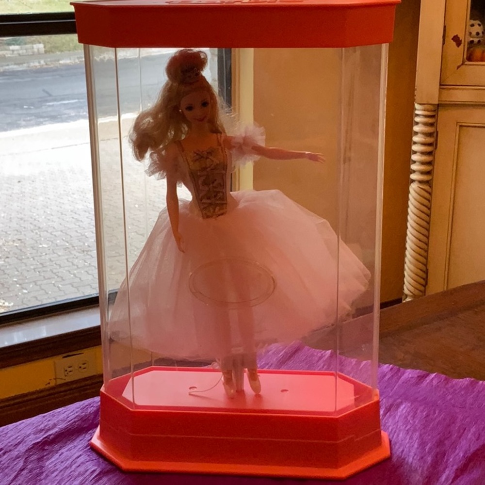 Barbie doll CASE